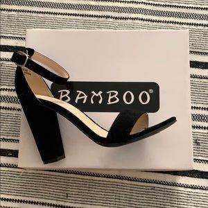 Cute and comfy black heels 🖤